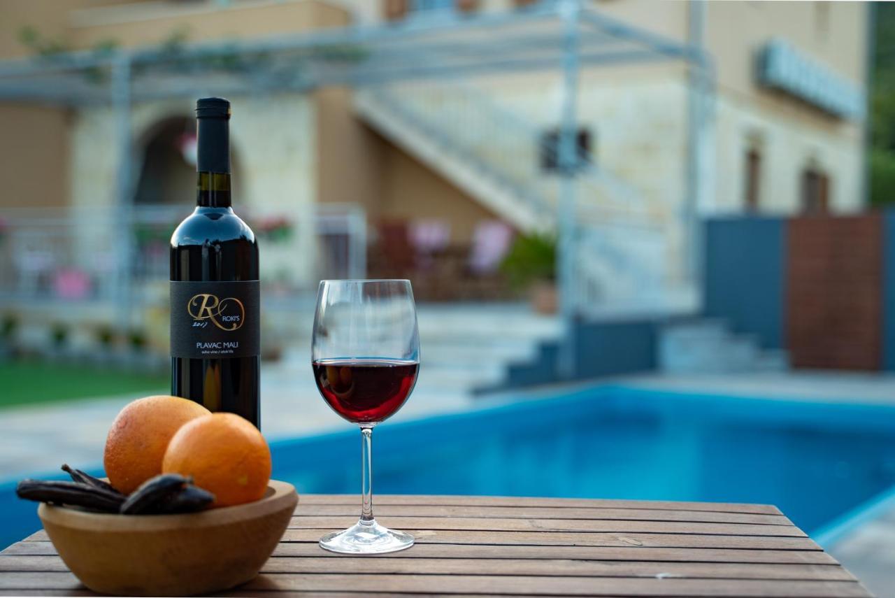 Apartments Mardesic Komiža 外观 照片